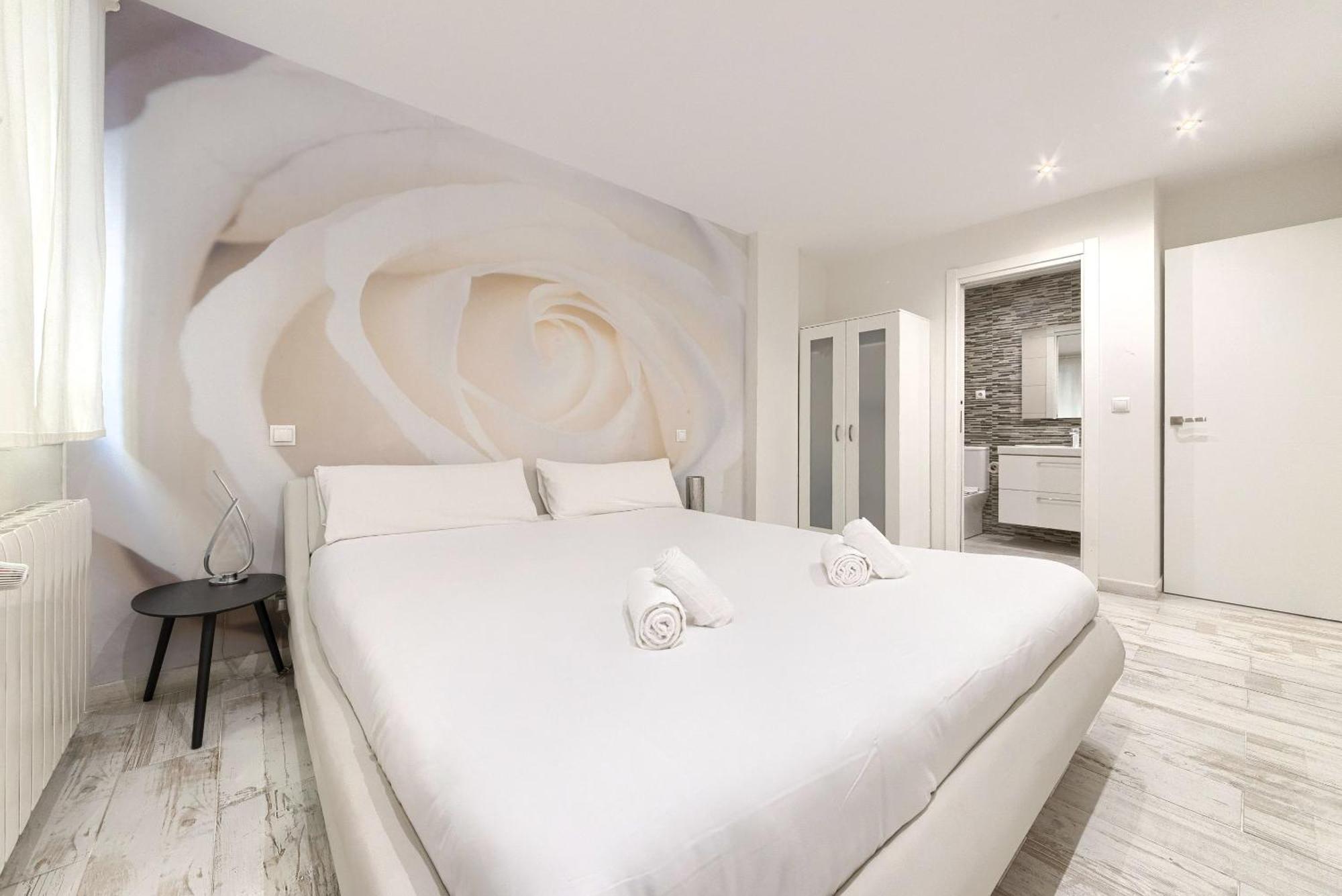 Lujoso Piso En Casco Viejo. Bilbao. Free Wifi. Apartment Luaran gambar